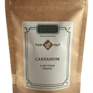 Cardamom Kapseln in der Schale